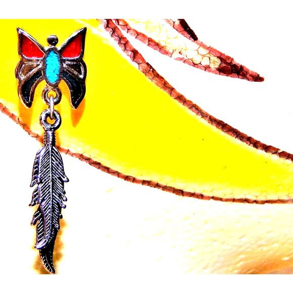 1.5" Vintage Signed Turquoise Coral Butterfly/Feather Earrings - Picture 7 of 11